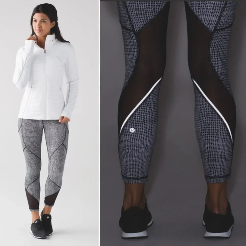 Lululemon Outrun Tight Fall Net White Black Side Pocket Workout Ankle Crop - Picture 2 of 16